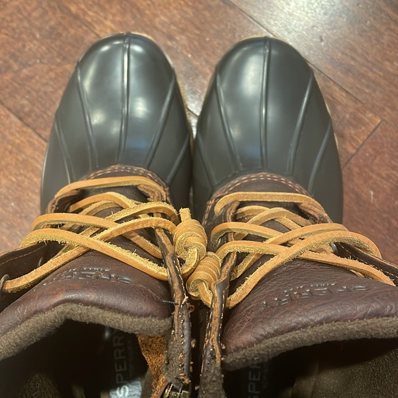 Sperry Women's Saltwater Core Boots - Picture 6 of 6